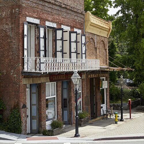 Driving Business Growth with Expert Financial Analysis in Grass Valley